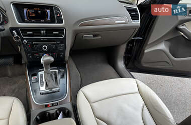Позашляховик / Кросовер Audi Q5 2013 в 