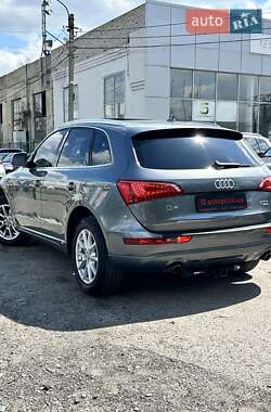 Позашляховик / Кросовер Audi Q5 2012 в 
