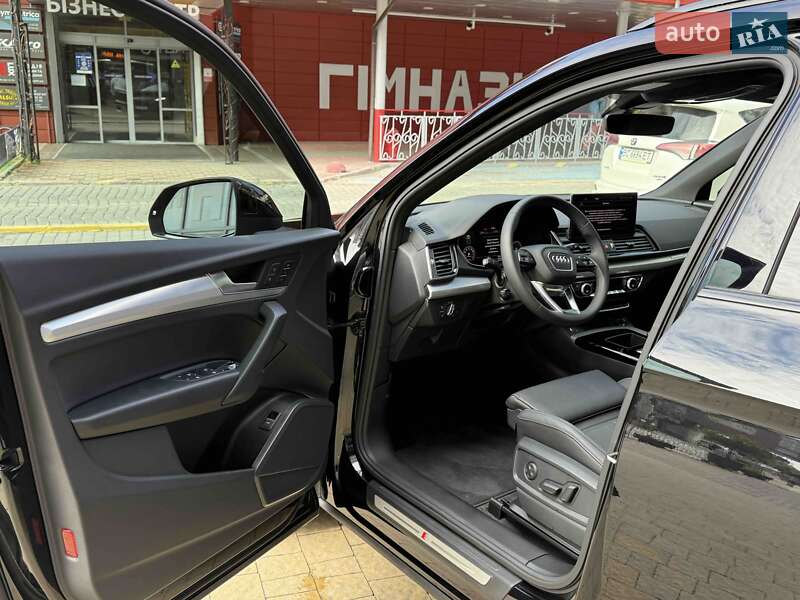 Позашляховик / Кросовер Audi Q5 2024 в Львові
