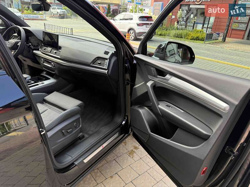 Позашляховик / Кросовер Audi Q5 2024 в Львові