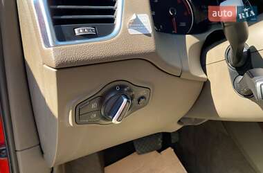 Позашляховик / Кросовер Audi Q5 2014 в 
