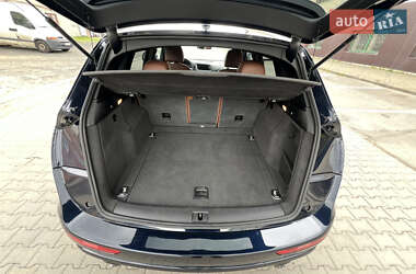 Внедорожник / Кроссовер Audi Q5 2010 в 