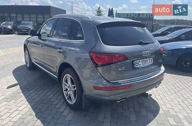 Внедорожник / Кроссовер Audi Q5 2015 в 