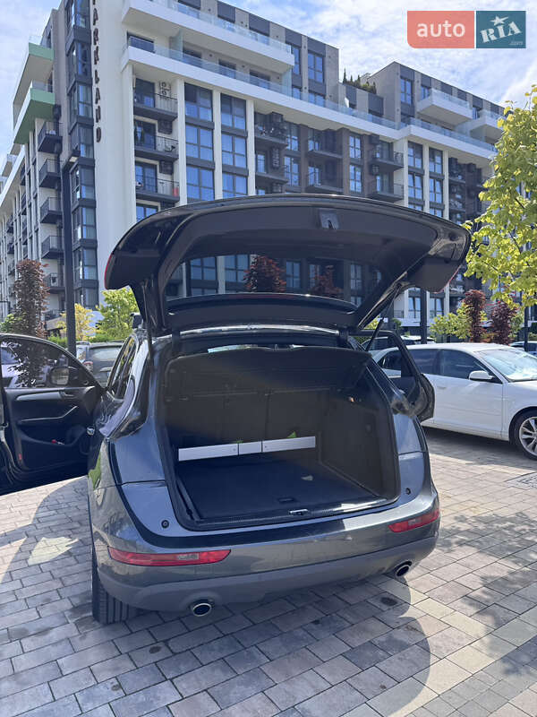 Позашляховик / Кросовер Audi Q5 2011 в Ужгороді