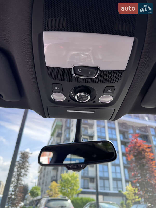 Позашляховик / Кросовер Audi Q5 2011 в Ужгороді