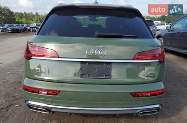 Внедорожник / Кроссовер Audi Q5 2021 в 