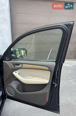 Внедорожник / Кроссовер Audi Q5 2013 в 