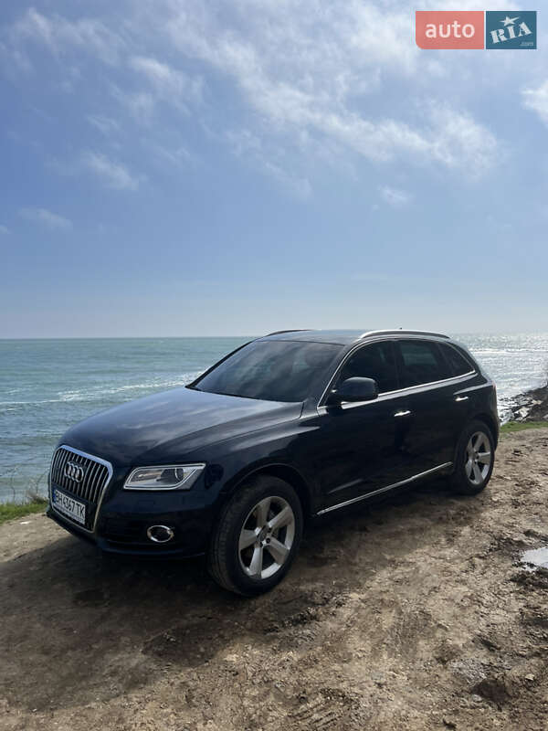 Позашляховик / Кросовер Audi Q5 2015 в Одесі