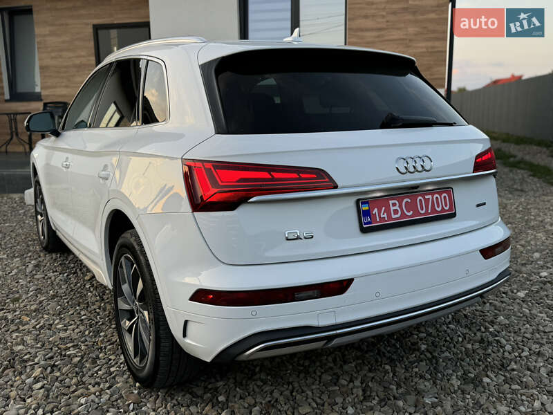 Внедорожник / Кроссовер Audi Q5 2021 в Стрые