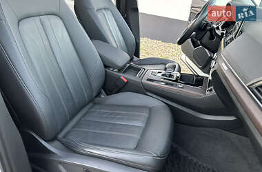 Внедорожник / Кроссовер Audi Q5 2021 в 