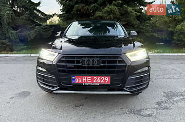 Внедорожник / Кроссовер Audi Q5 2019 в 