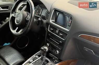Внедорожник / Кроссовер Audi Q5 2015 в 