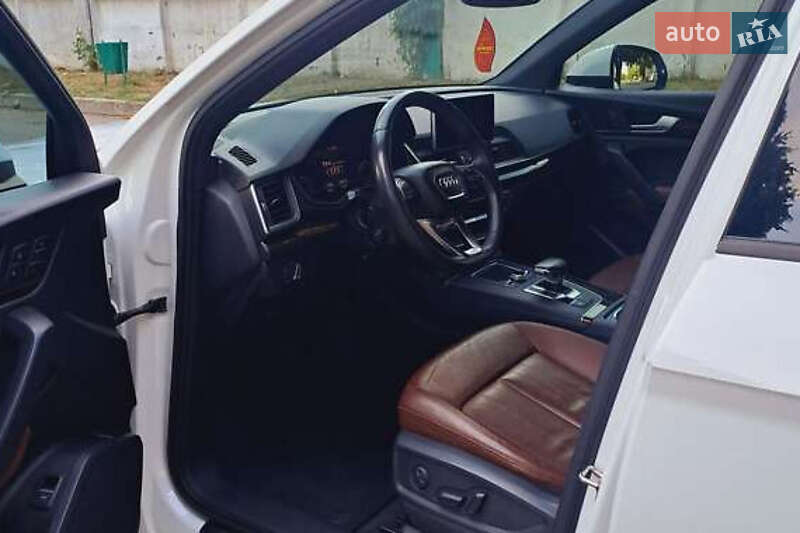 Внедорожник / Кроссовер Audi Q5 2018 в Львове