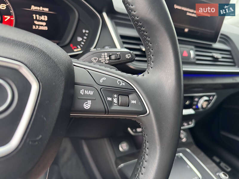 Внедорожник / Кроссовер Audi Q5 2018 в Киеве