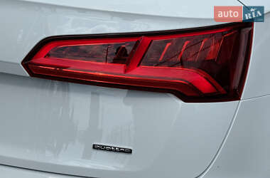 Внедорожник / Кроссовер Audi Q5 2020 в 