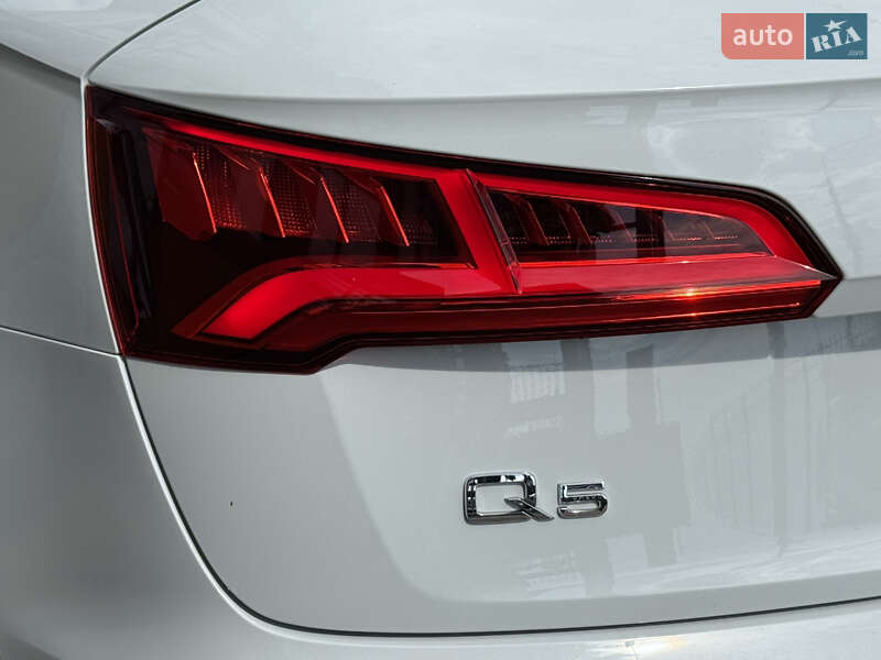 Внедорожник / Кроссовер Audi Q5 2020 в Белой Церкви