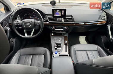 Внедорожник / Кроссовер Audi Q5 2020 в 