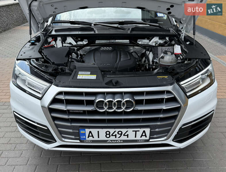 Внедорожник / Кроссовер Audi Q5 2020 в Белой Церкви