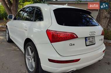 Внедорожник / Кроссовер Audi Q5 2009 в 
