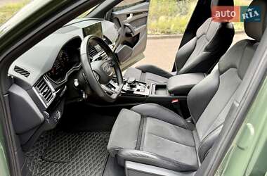 Внедорожник / Кроссовер Audi Q5 2021 в 