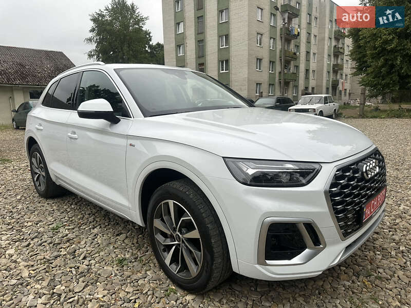 Позашляховик / Кросовер Audi Q5 2023 в Києві