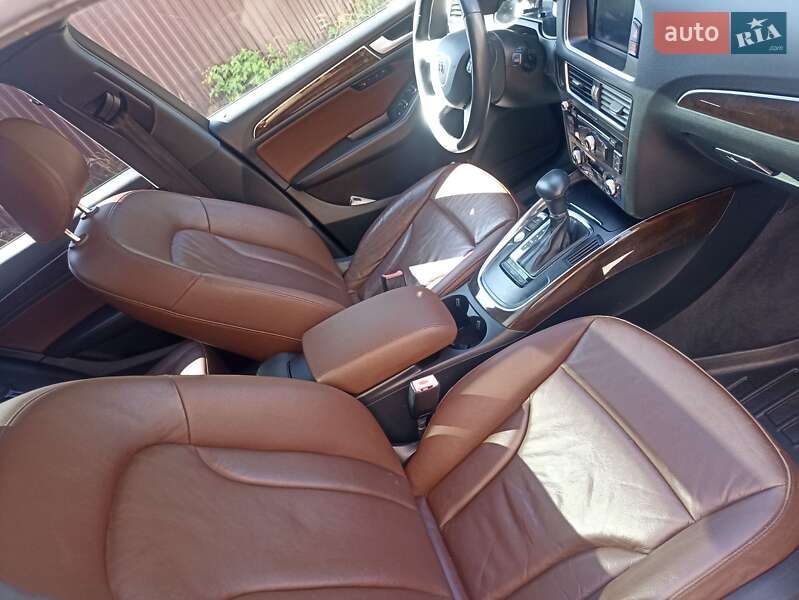 Позашляховик / Кросовер Audi Q5 2014 в Стрию