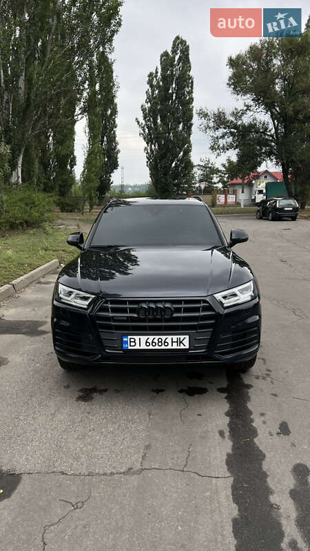 Внедорожник / Кроссовер Audi Q5 2018 в Горишних Плавнях