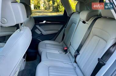 Внедорожник / Кроссовер Audi Q5 2019 в 