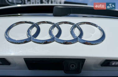 Внедорожник / Кроссовер Audi Q5 2015 в 
