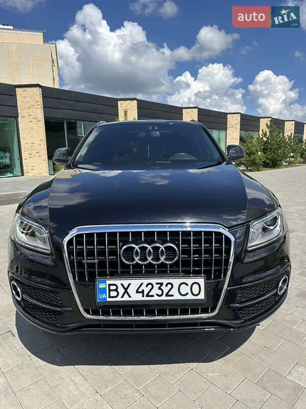 Позашляховик / Кросовер Audi Q5 2012 в 