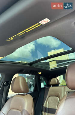 Позашляховик / Кросовер Audi Q5 2012 в 