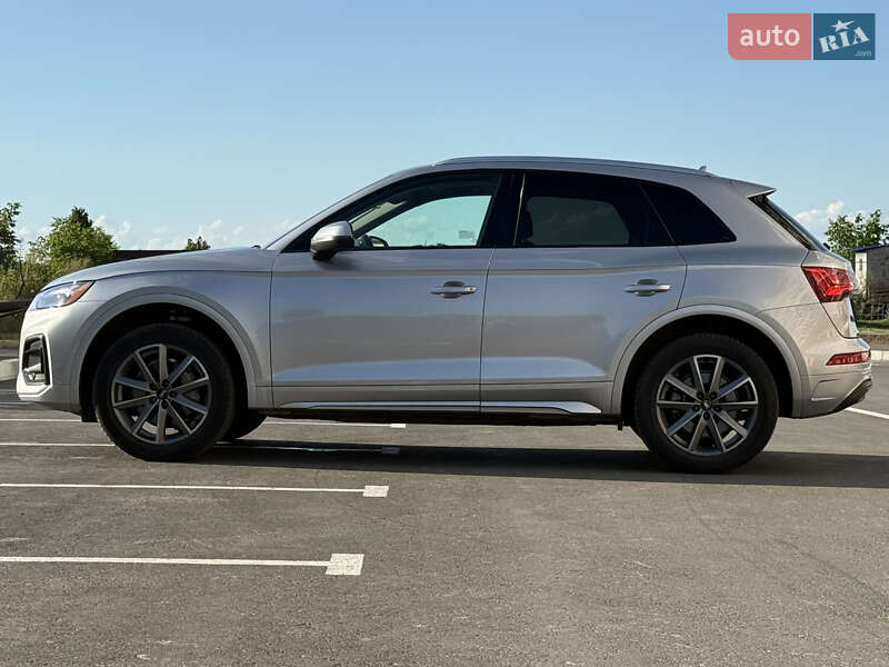 Внедорожник / Кроссовер Audi Q5 2021 в Умани
