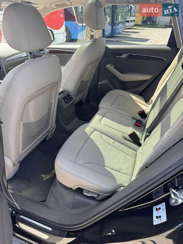 Позашляховик / Кросовер Audi Q5 2012 в Тернополі