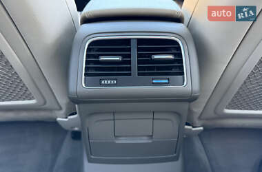 Внедорожник / Кроссовер Audi Q5 2012 в 