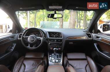 Внедорожник / Кроссовер Audi Q5 2016 в 