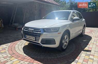 Внедорожник / Кроссовер Audi Q5 2017 в 