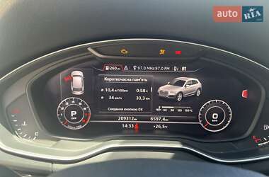 Внедорожник / Кроссовер Audi Q5 2017 в 
