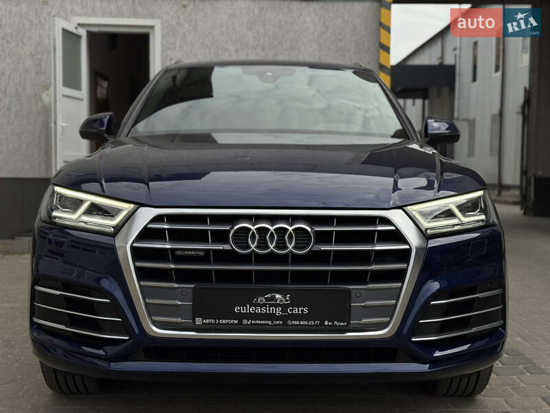 Позашляховик / Кросовер Audi Q5 2020 в Луцьку