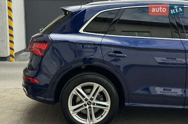 Внедорожник / Кроссовер Audi Q5 2020 в Луцке
