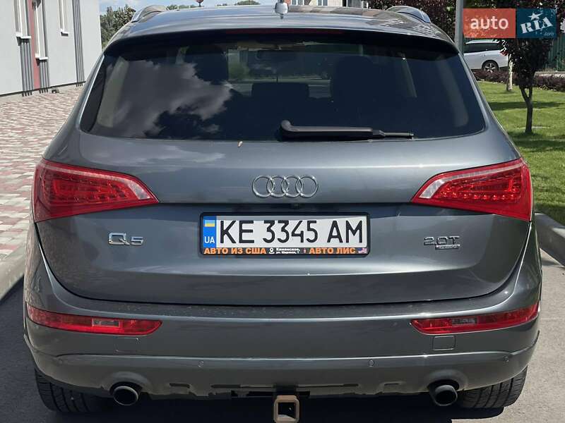 Позашляховик / Кросовер Audi Q5 2012 в Дніпрі