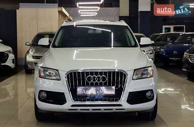 Внедорожник / Кроссовер Audi Q5 2014 в 