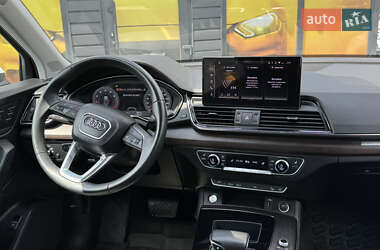 Внедорожник / Кроссовер Audi Q5 2020 в 