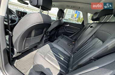 Внедорожник / Кроссовер Audi Q5 2020 в 