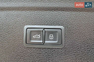 Внедорожник / Кроссовер Audi Q5 2020 в 