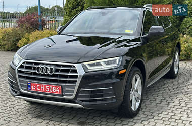 Внедорожник / Кроссовер Audi Q5 2018 в 