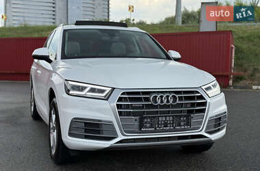 Внедорожник / Кроссовер Audi Q5 2019 в 
