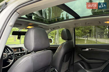Внедорожник / Кроссовер Audi Q5 2012 в 