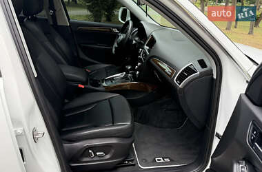 Внедорожник / Кроссовер Audi Q5 2012 в 