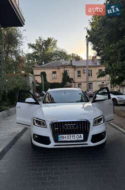 Позашляховик / Кросовер Audi Q5 2015 в Болграді