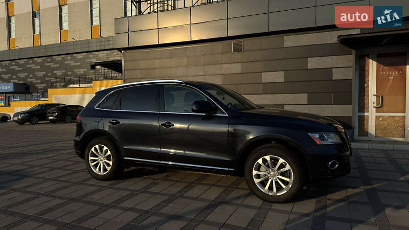 Внедорожник / Кроссовер Audi Q5 2015 в Виннице